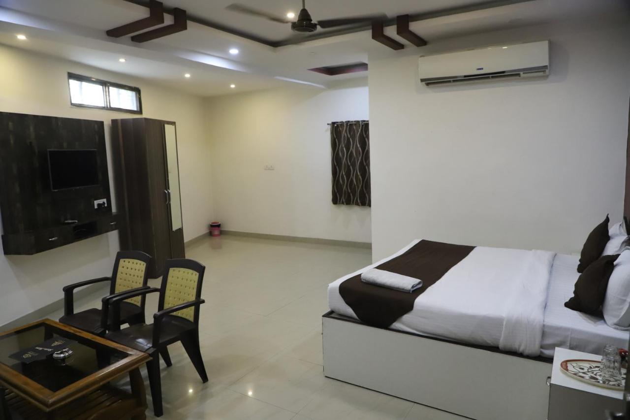 The Bagga Inn Jabalpur Exteriér fotografie